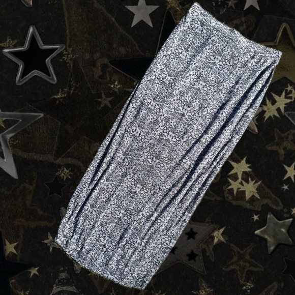 Skirt - Picture 3 of 6